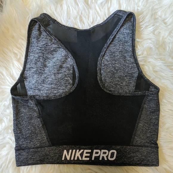 NIKE | Hypercool Cropped Tank - Picture 5 of 5